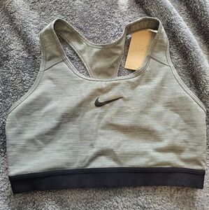 NWT Nike Women's Sports Bra - Gray and Black
